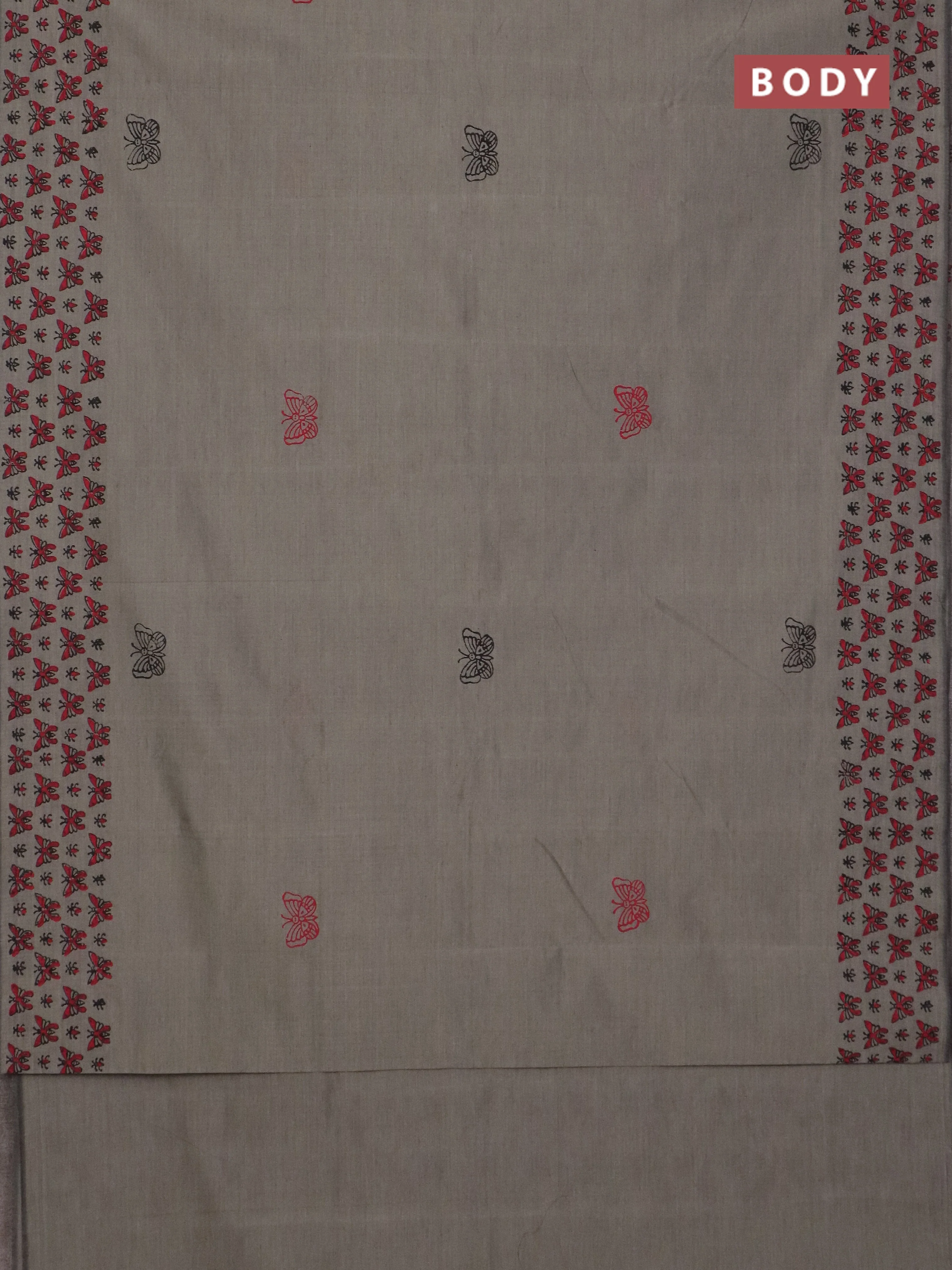 Semi Silk Cotton Saree Grey and Red with Butta prints and Printed border